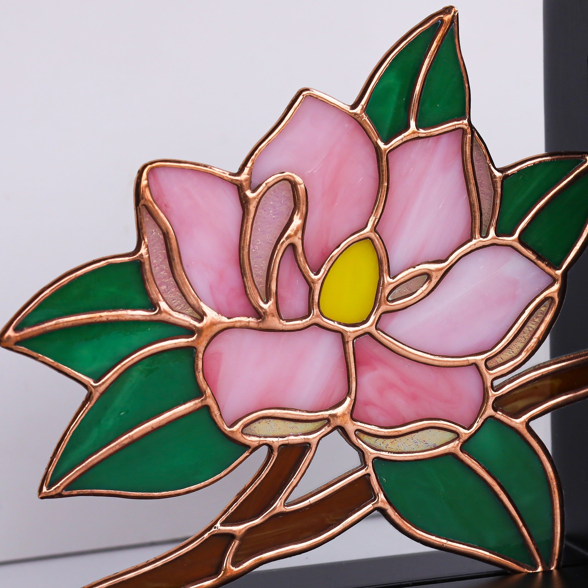 Magnolia Bookends