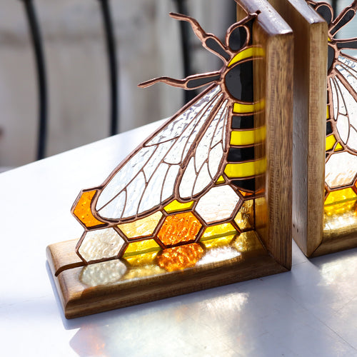 Bee Bookends Pattern PDF